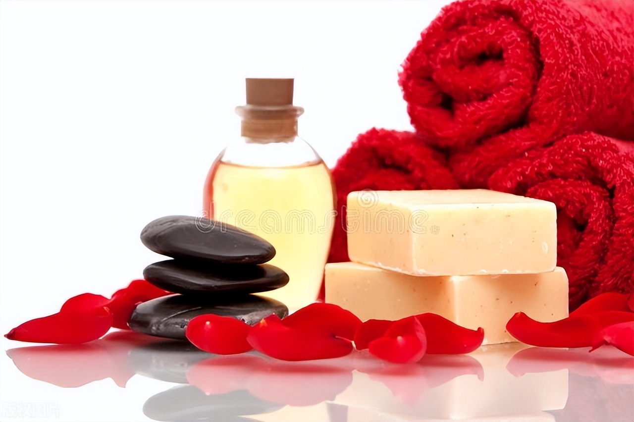 润滑剂对夫妻双方都有害吗？提醒：注意好3点，不必过于烦恼