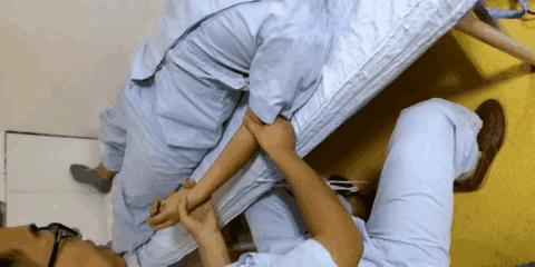 偏瘫患者肢体恢复的迹象,偏瘫上肢不能动恢复最好方法