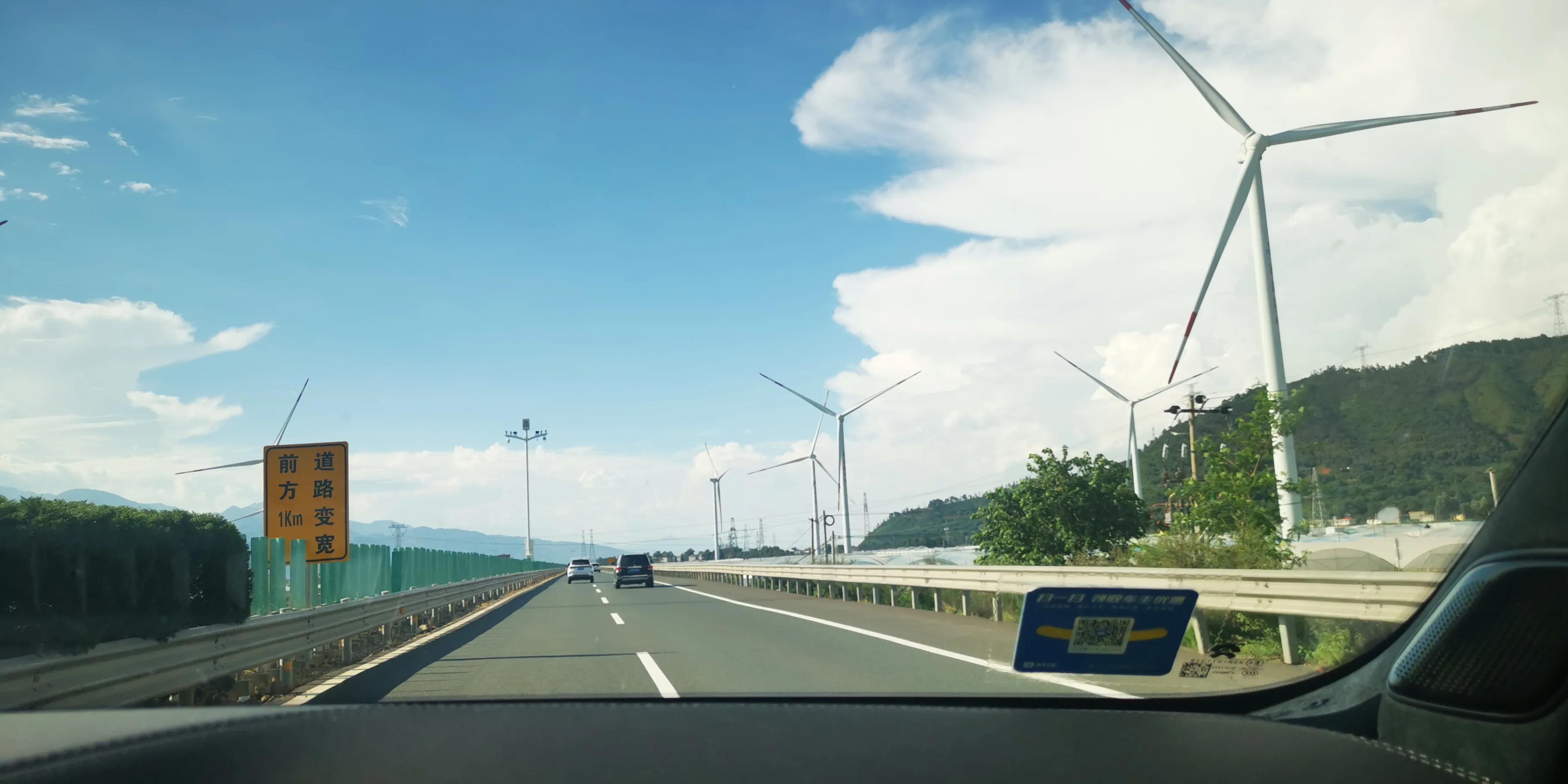 泸沽湖自驾游攻略,泸沽湖自驾游住宿攻略