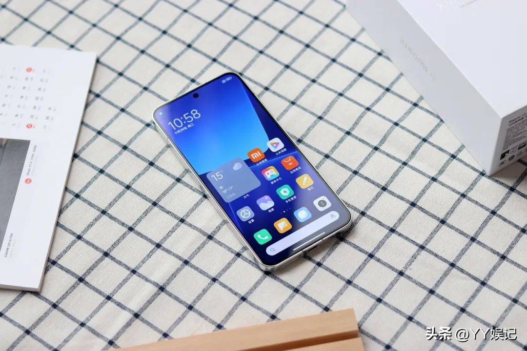 6.9英寸小米大屏幕手机,小米6.7寸直屏手机推荐