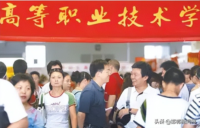 邯郸市恢复正常出行时间,关于邯郸恢复堂食的通知