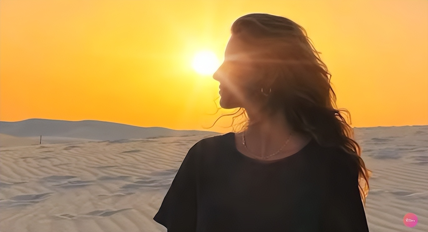 世界第一超模为什么退出,中国第一名模离婚了吗