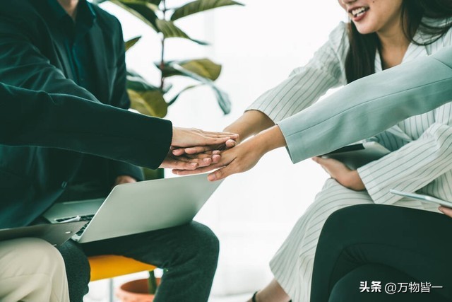 属猴事业上最好搭档,属猴女92年工作搭档