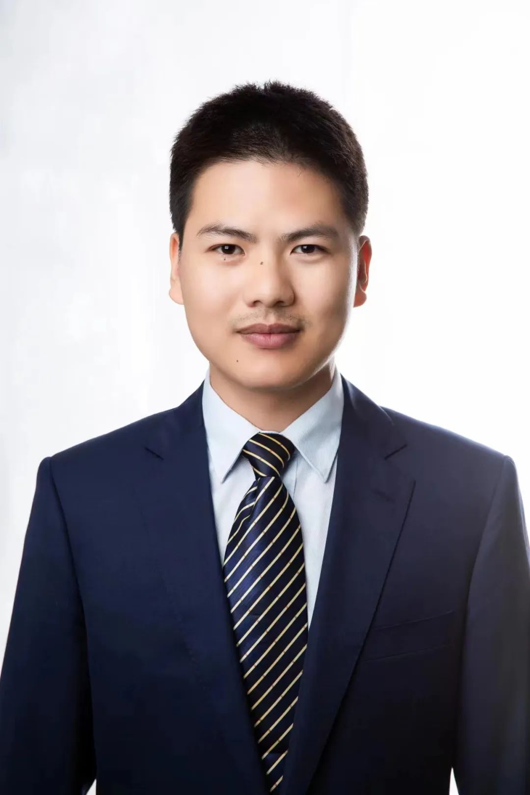 师生共享足球世界五育并举融合发展——两江新区西大附中星辰学校