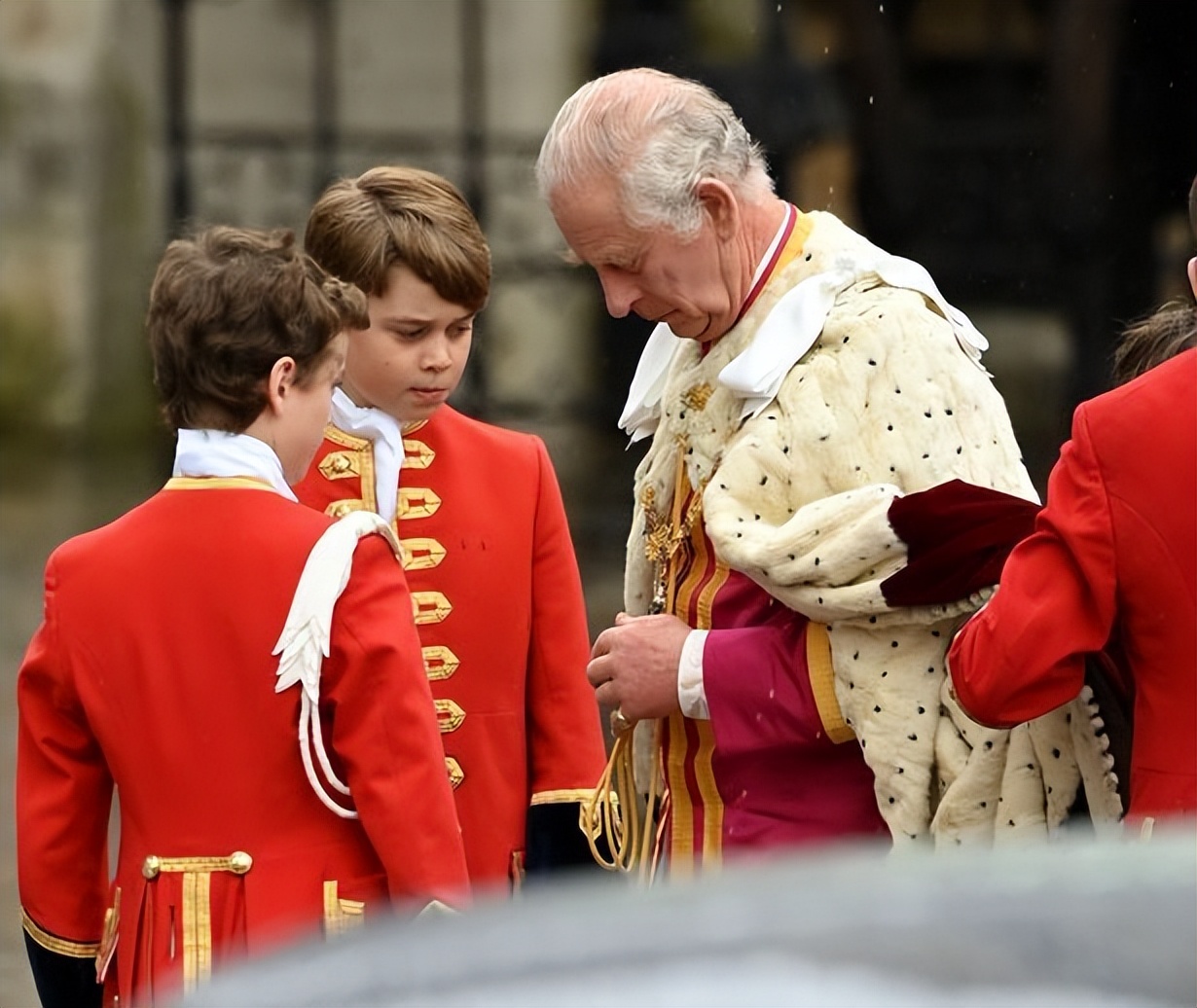 乔治小王子加冕礼,乔治小王子九岁