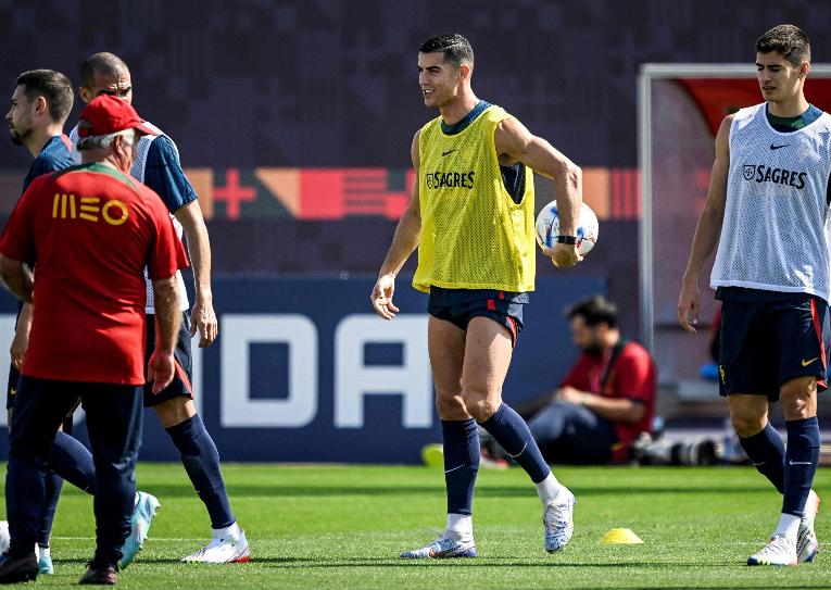 2022世界杯葡萄牙c罗替补几分钟,世界杯摩洛哥vs葡萄牙c罗替补上场