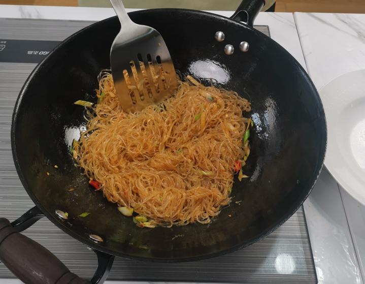 过去你对生铁锅的理解，可能都错了...