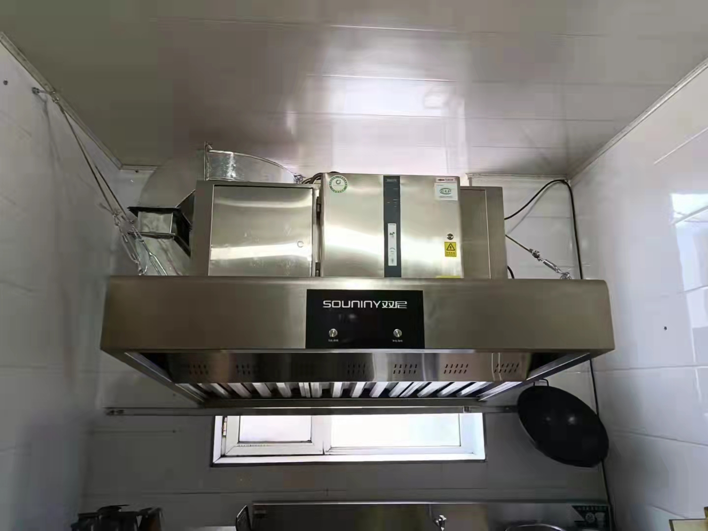 餐饮店没有排烟设备怎么办,餐饮没有排烟怎么处理