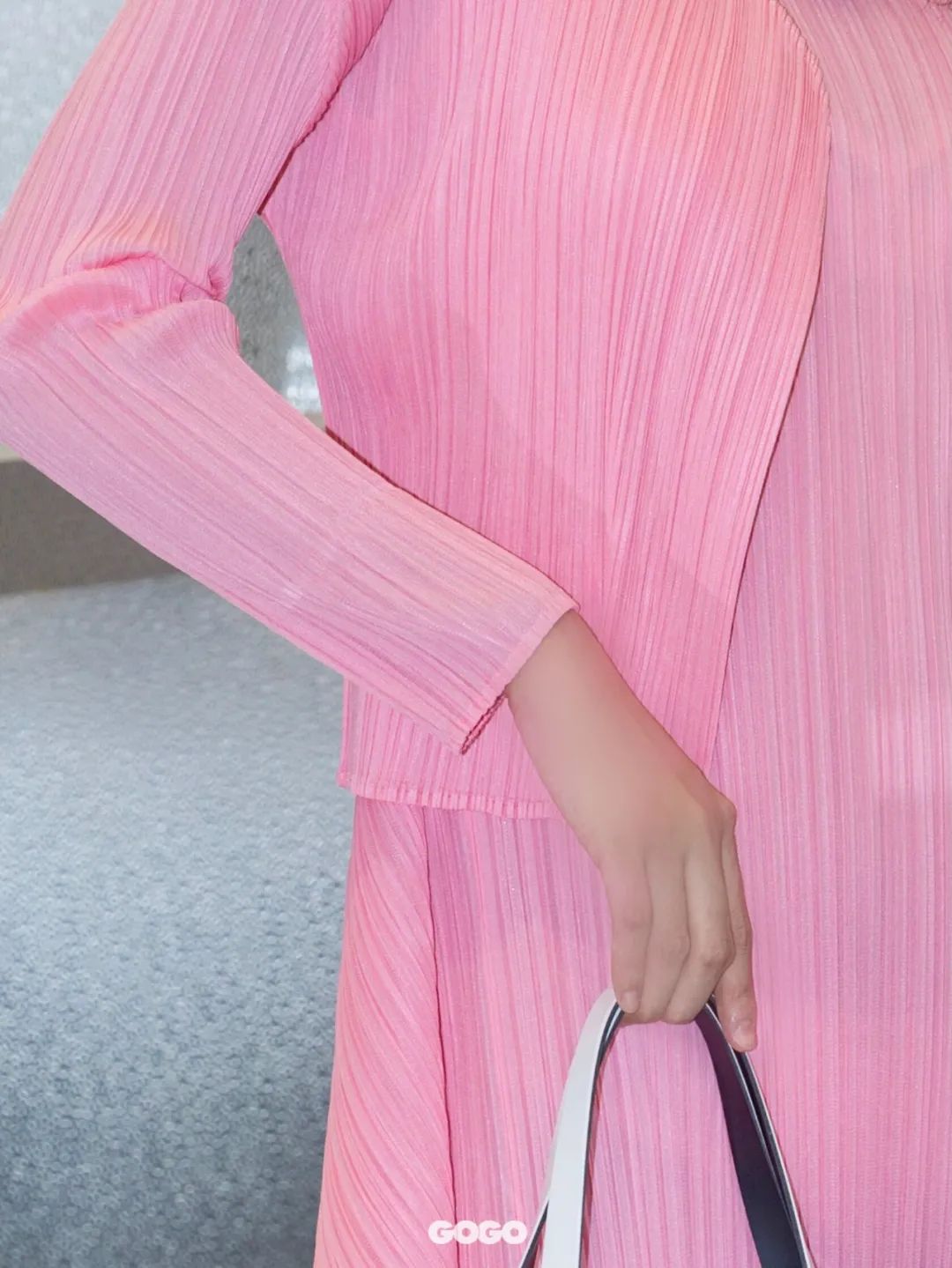 三宅一生限定系列上线！点亮夏日缤纷色彩