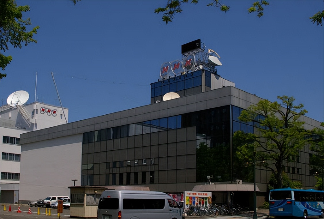 中国一上海人在日本从卖报起家,再到经营东京火葬场,秘诀是啥?