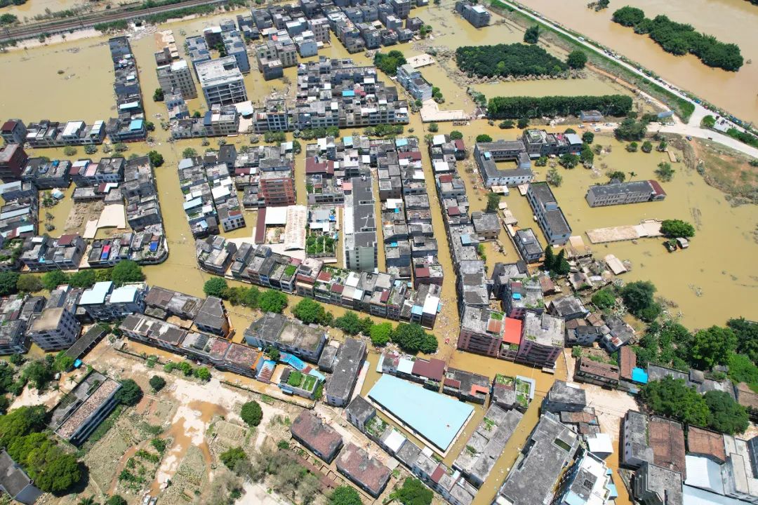 清远市江口洪水视频,清远市洪水最严重的一年