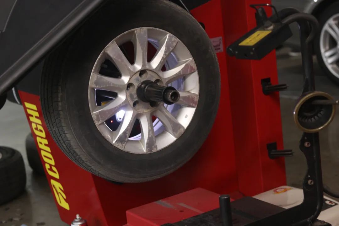 翻新一台天籁后需要多少钱,06日产老天籁全车翻新