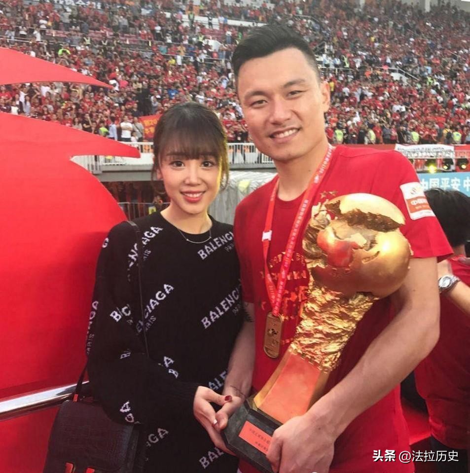 国足娇妻颜值大赛,国足太太团堪称世界级球员