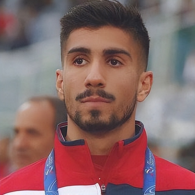 #DE星辑#绿茵场上的AdamHemati