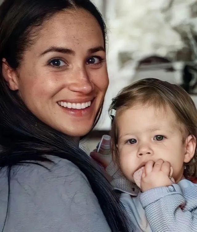 威廉哈里梅根生孩子了吗,威廉哈里梅根生日