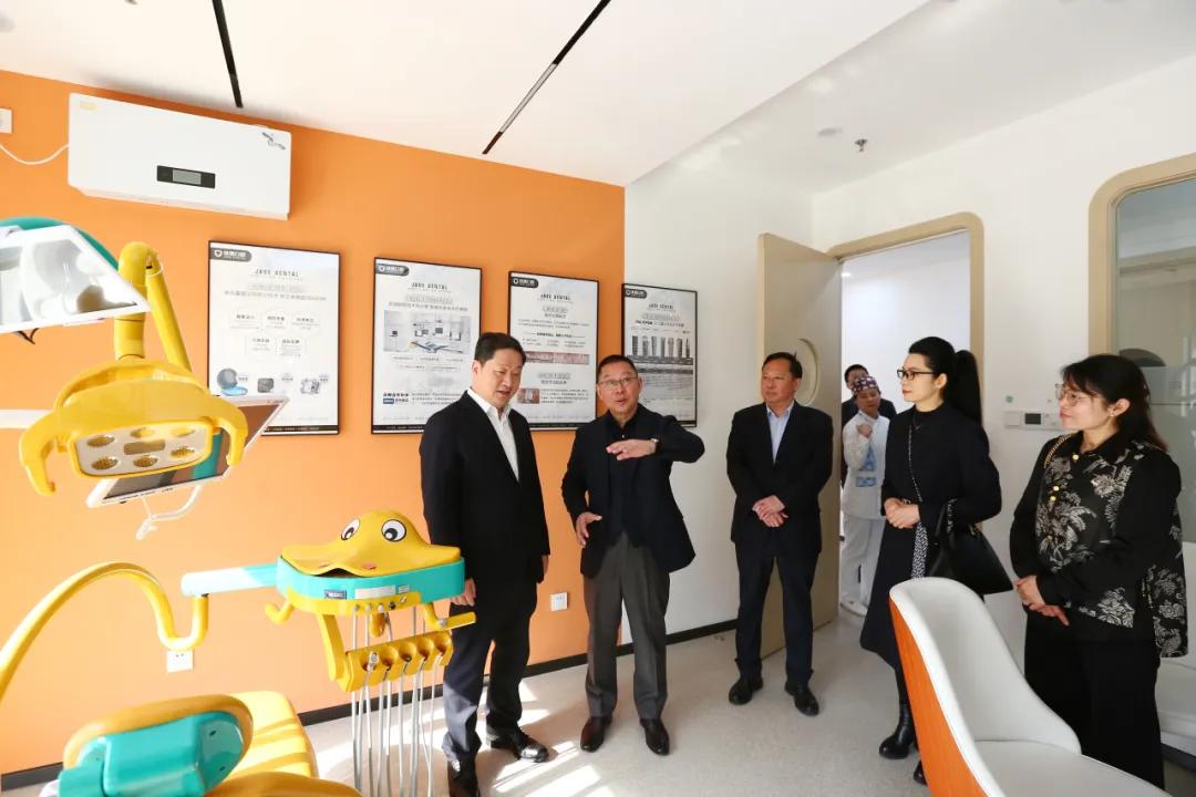 寰厜璁″垝鍚堣偉,寰厜璁″垝鐐逛寒鐢熸椿