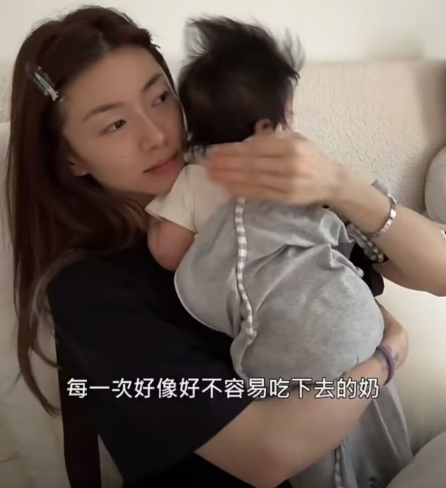 程晓玥yvonne最新带娃视频,程晓玥晒带娃日常