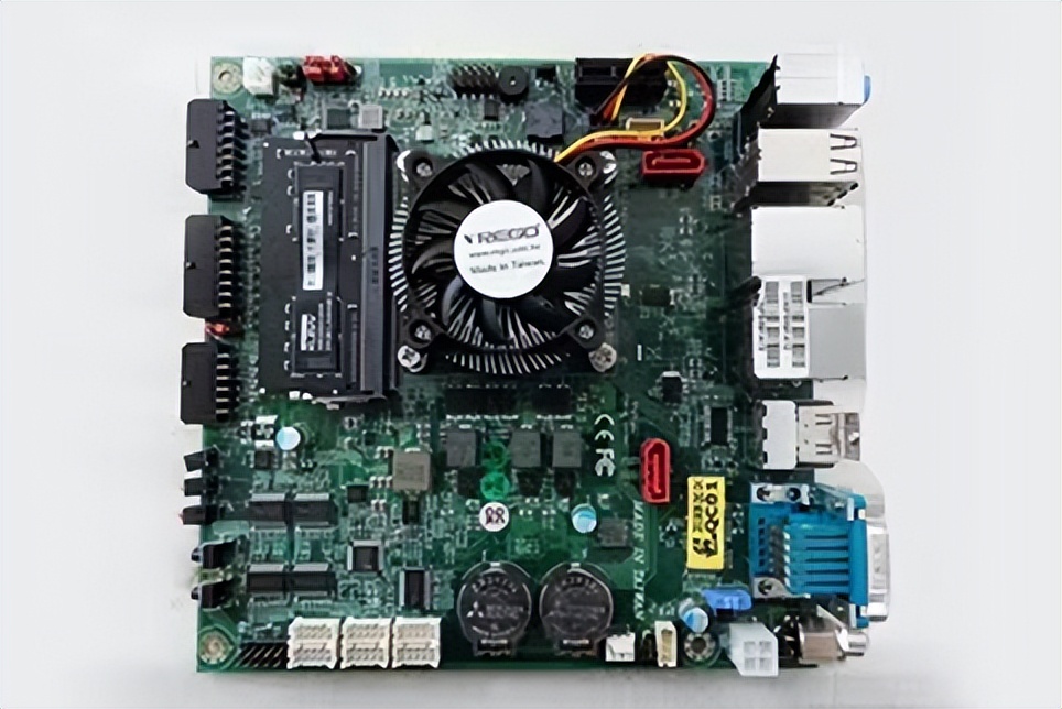 这个地方产的游戏机，俘获了全球少女的心