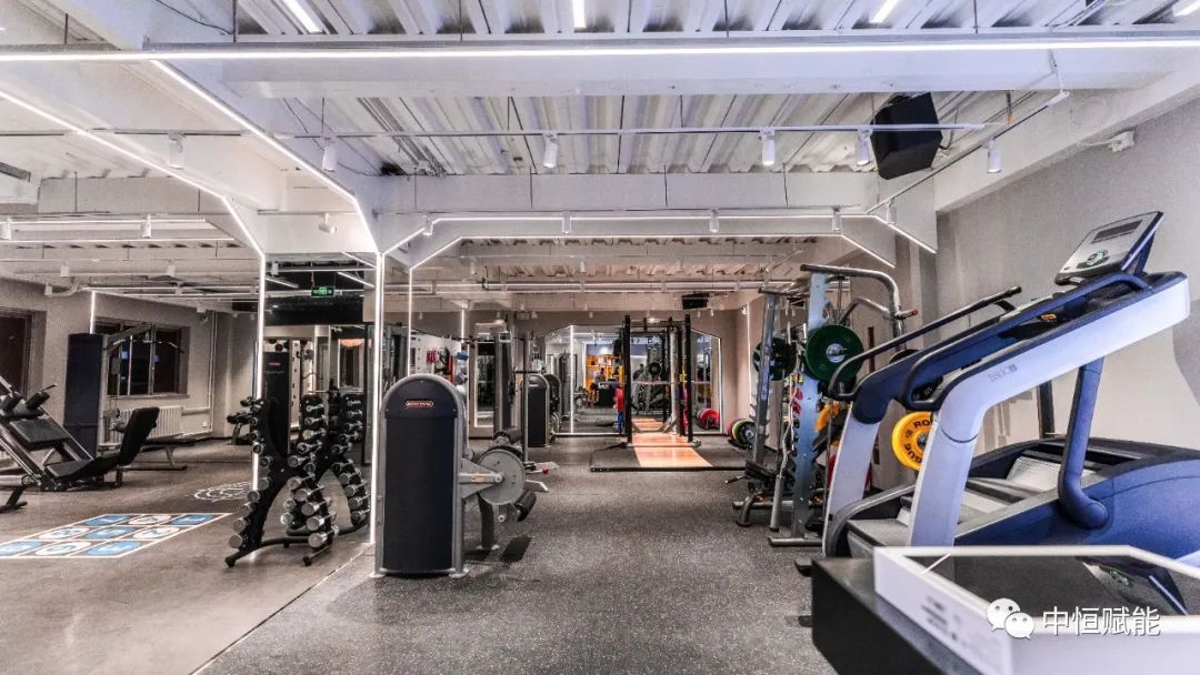 中国健身学院私教认证培训,肌肉健身学院