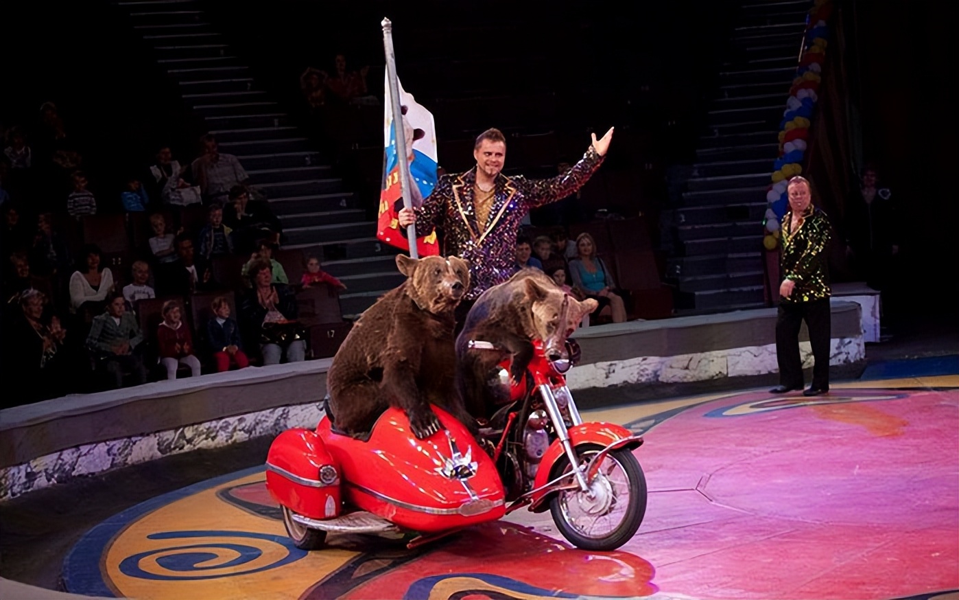 俄罗斯国粹国家大马戏,俄罗斯国粹芭蕾舞