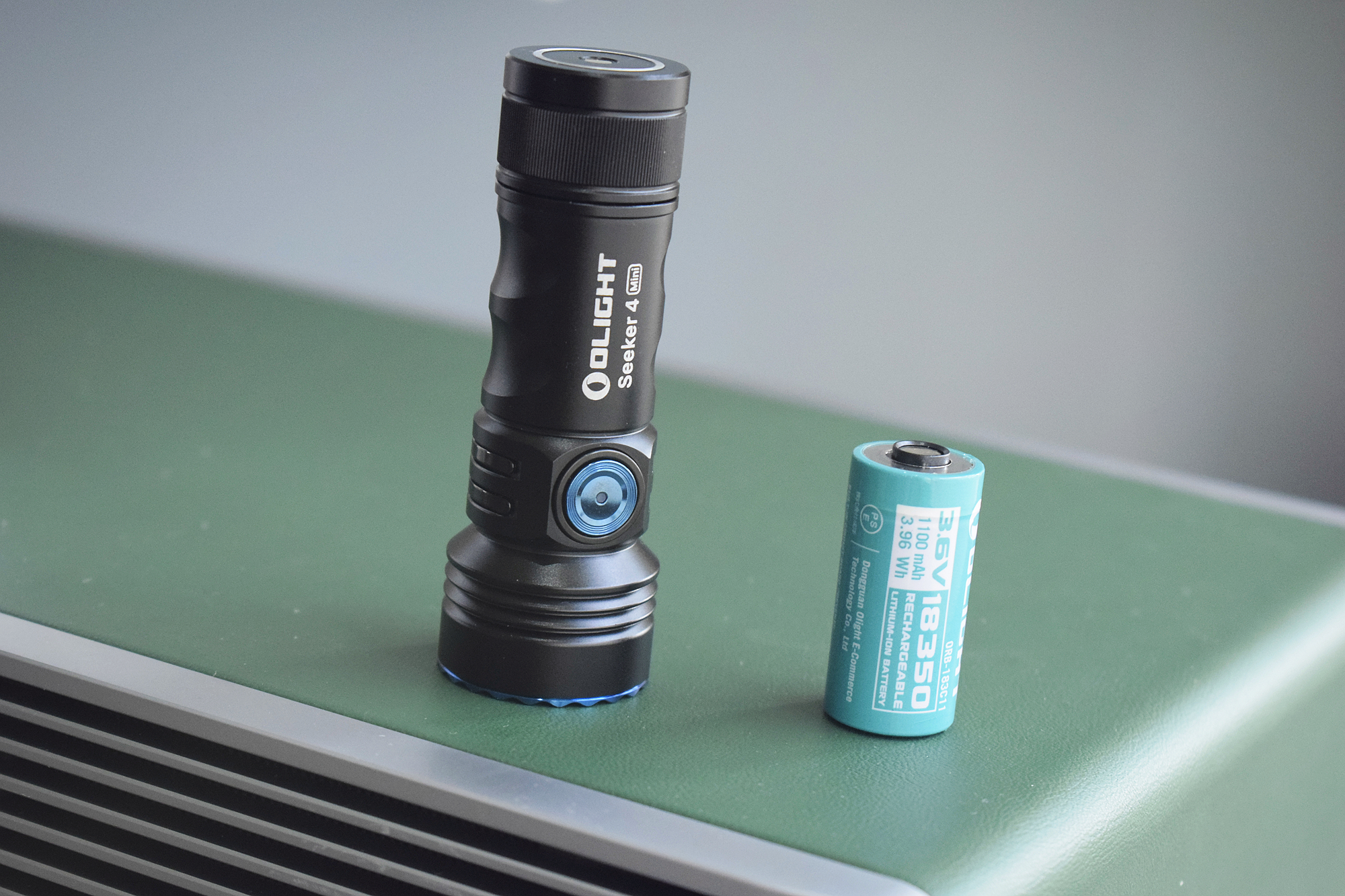 傲雷seeker4手电体验,傲雷seeker4mini限量版