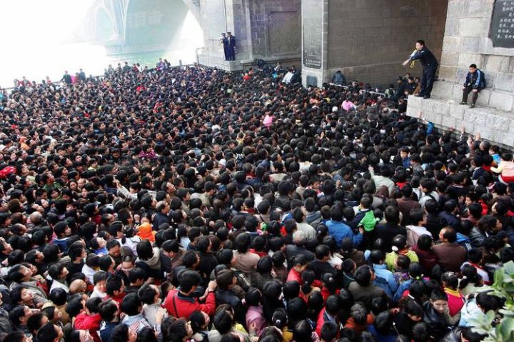 全球十大踩踏事件,中国10大踩踏事件