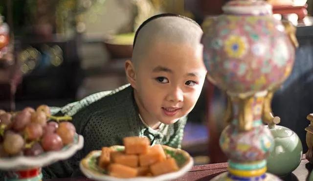 清朝后宫最神秘的三件东西,清朝什么等级的妃子才能养育孩子