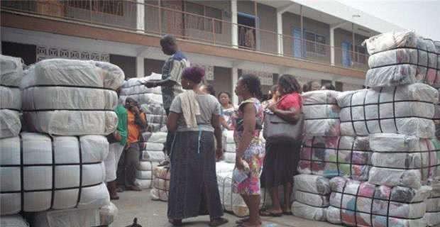 在非洲卖中国不要的衣服，一天狂赚20万！女式内衣最受当地人欢迎