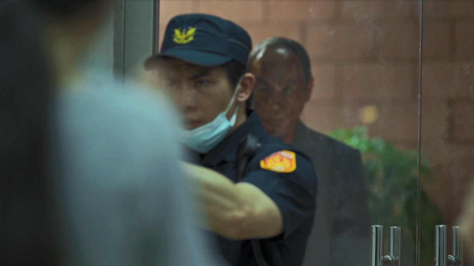 《哭悲》好听的是名字,难看的是片子