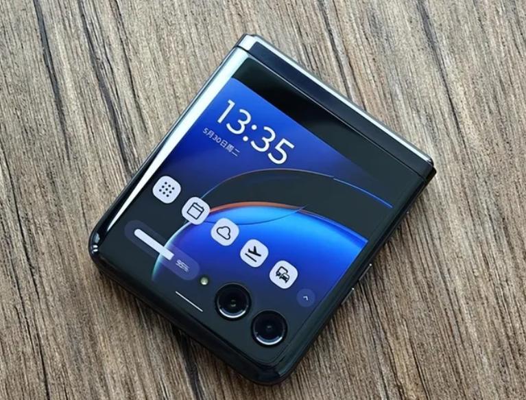 摩托罗拉联想版,摩托罗拉重回第一