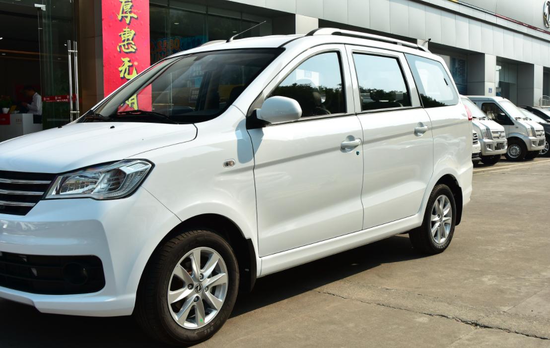 风光330s新款内饰,风光330s有哪些优点