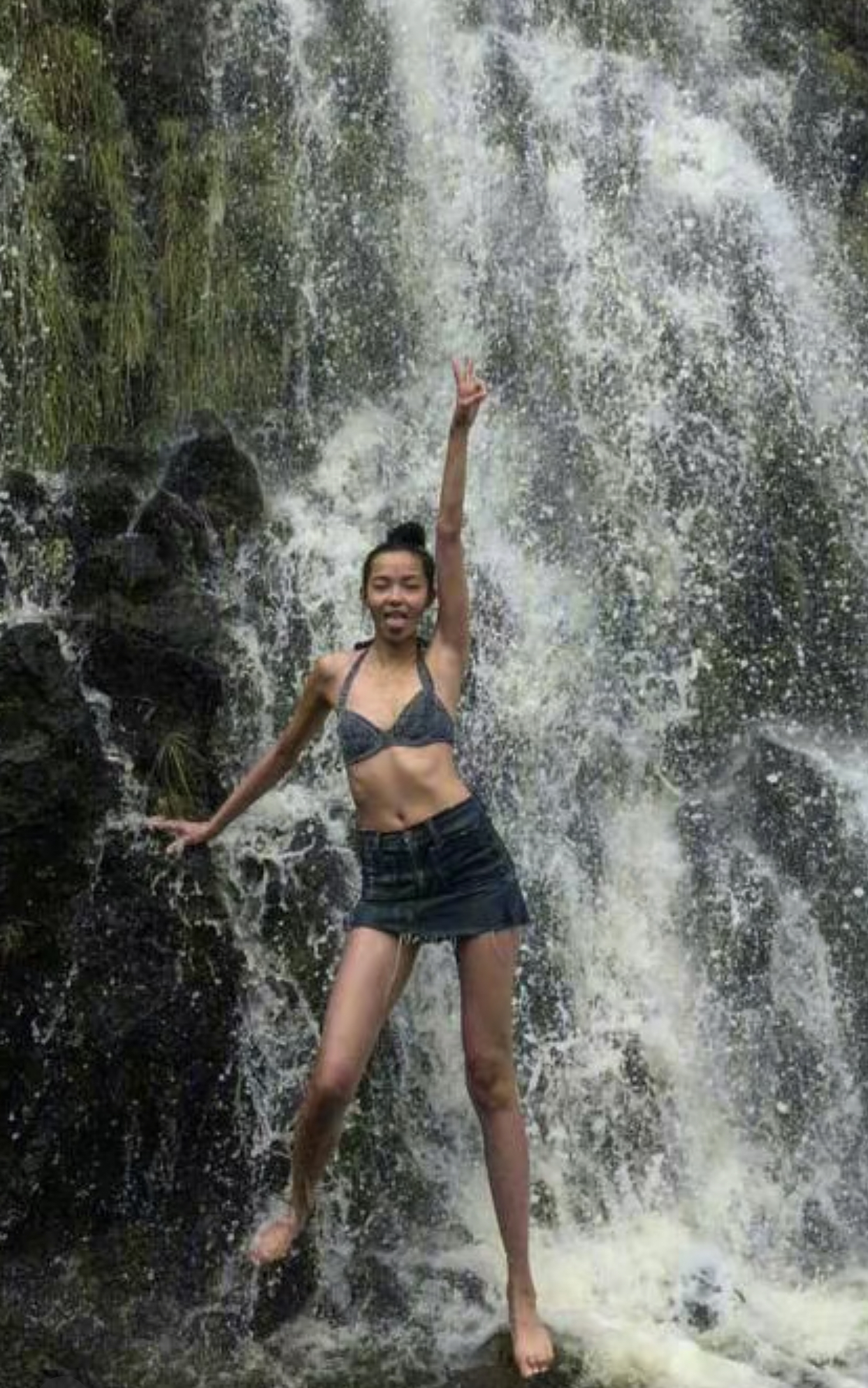 36岁超模的孕妇瑜伽和产后瘦身,维密超模瑜伽7天瘦腿