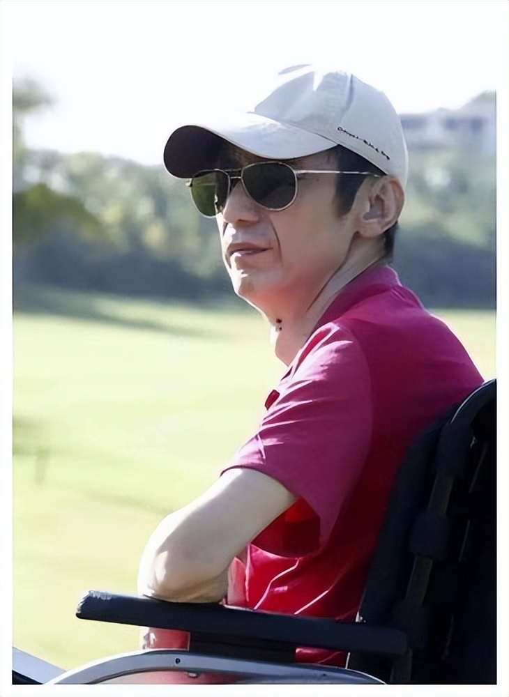 陈小艺的老公刘惠宁为什么坐轮椅,陈小艺婚姻危机