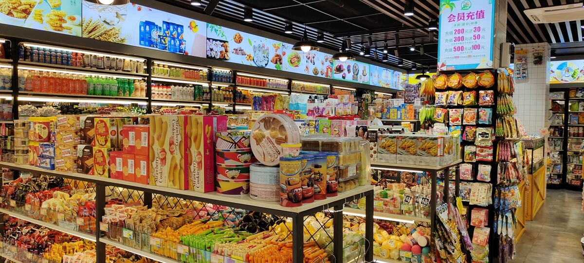 开一家零食店一年赚100万,杭州零食店一年能赚多少
