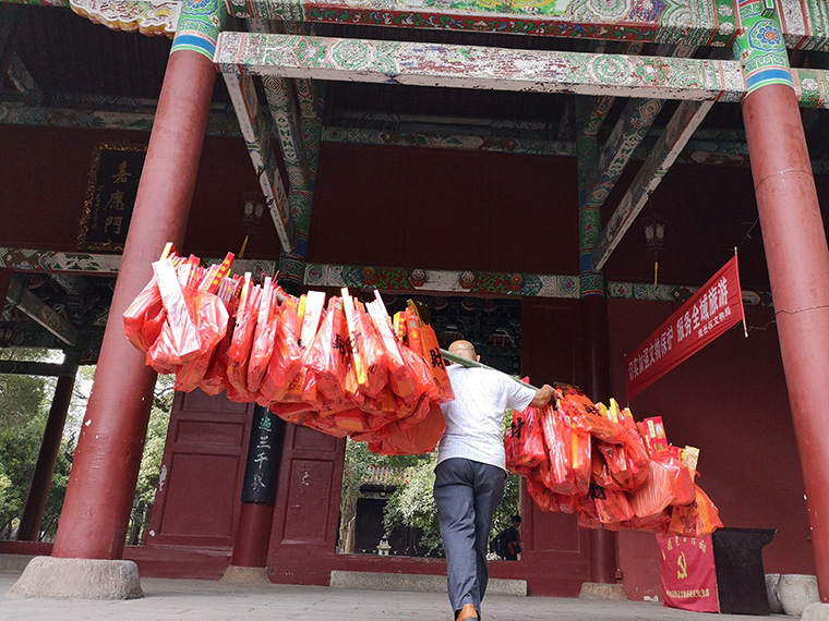 南岳拜佛详细讲解,南岳衡山烧香攻略视频