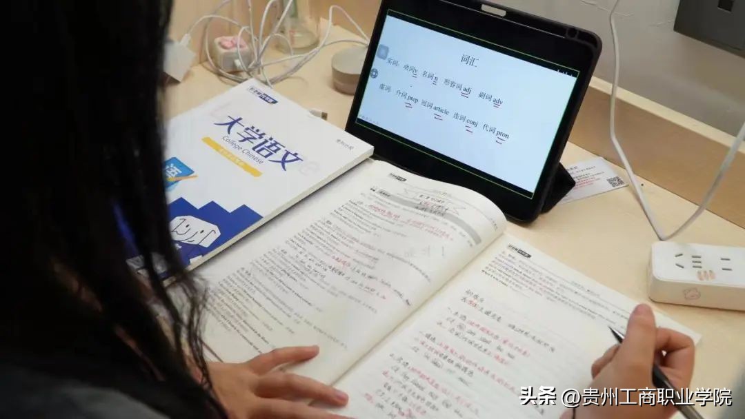 鍋ヨ韩鏁欑粌tony鑰佸笀,鍋ヨ韩tony鑰佸笀