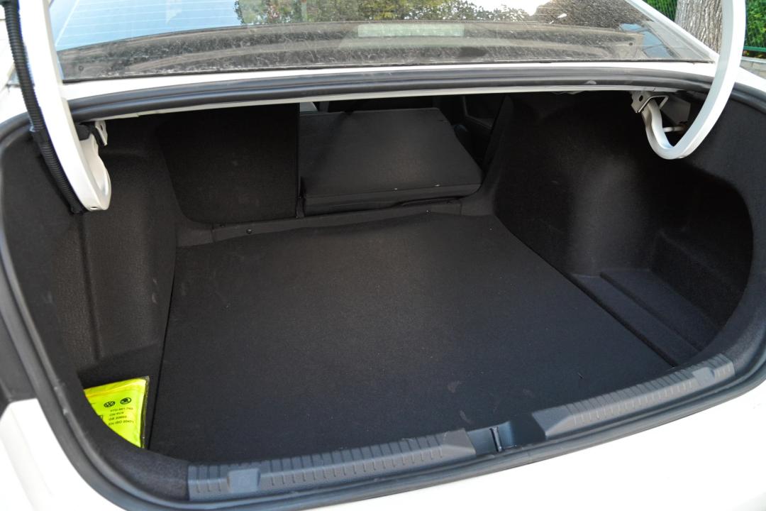 2015款朗逸1.4t二手现在值多少钱,大众朗逸1.5t星空顶配