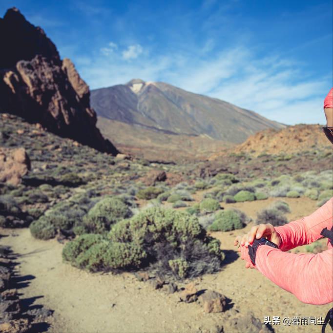 卡西欧户外登山手表功能介绍,户外手表与智能手表如何选择