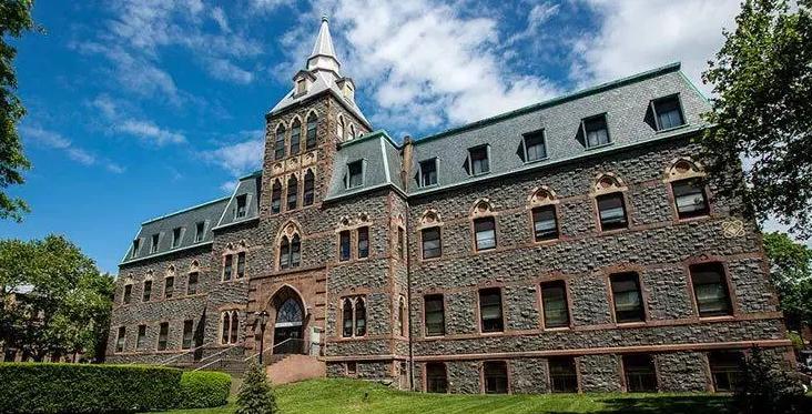 毕业生起薪最高的十所美国大学,美国哪些大学的毕业生前途最光明