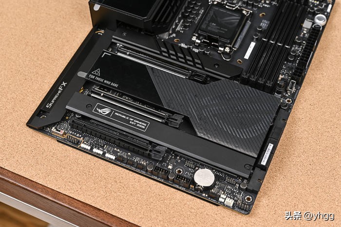 黑金全塔海景房——ROGZ790HERO+4080猛禽+追风者NV7装机展示