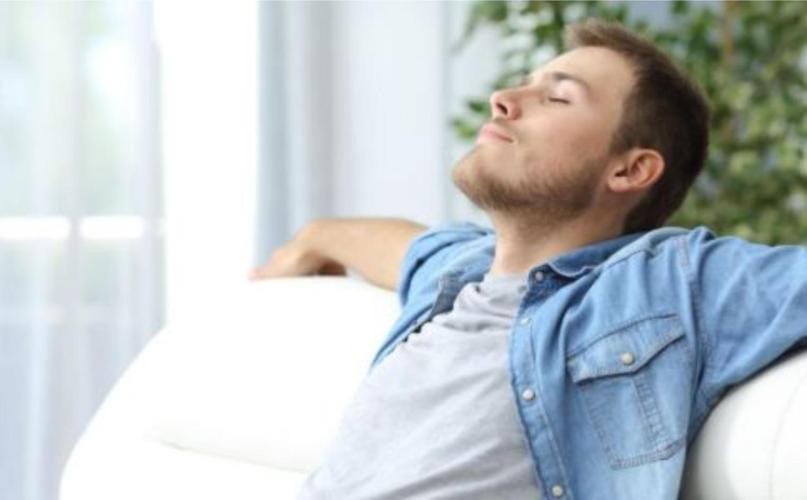 夫妻生活结束,男性完事后直接睡觉?医生:男人事后要注意这些