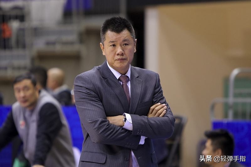 cba刘铁是哪个队主教练,巩晓彬加盟新疆男篮