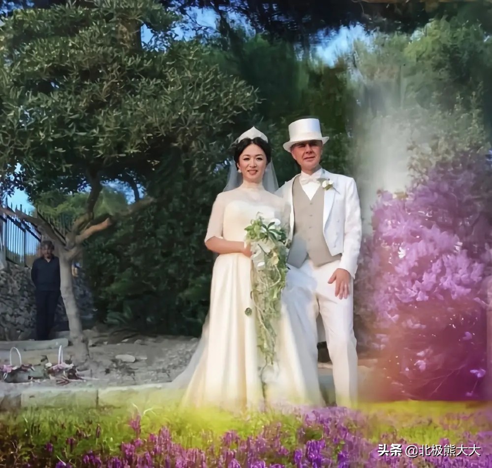 “变性人”金星的双性人生：娶过女人也嫁过男人，28岁成为女人