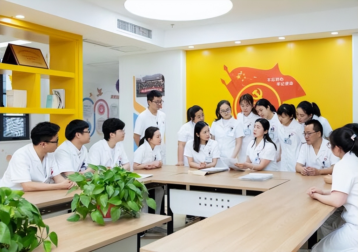 用技术倾注对生活的热爱,用技术和爱心托起生命的希望