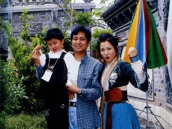 何赛飞高龄产子,丁克何赛飞