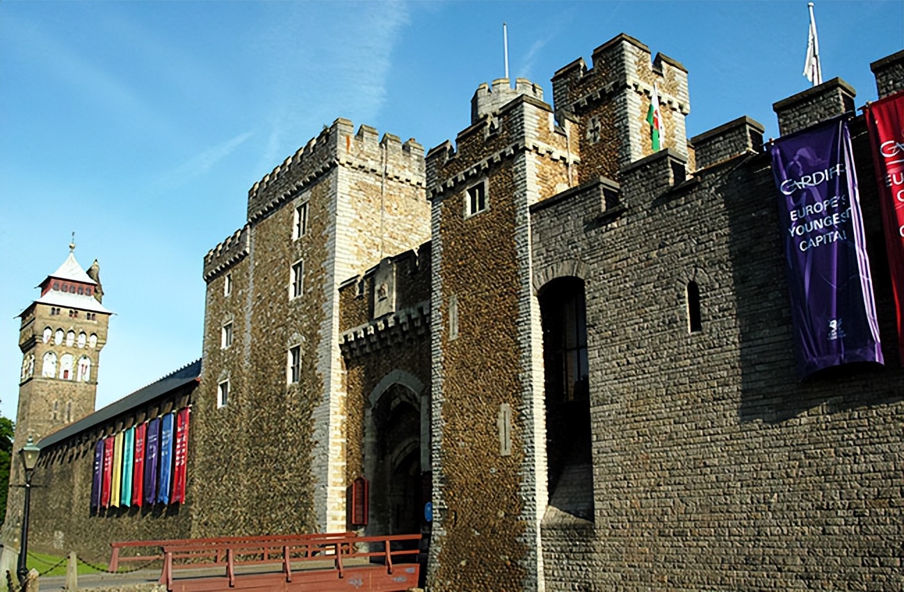 英国牛津国际和卡迪夫,卡迪夫大学英国大学排名