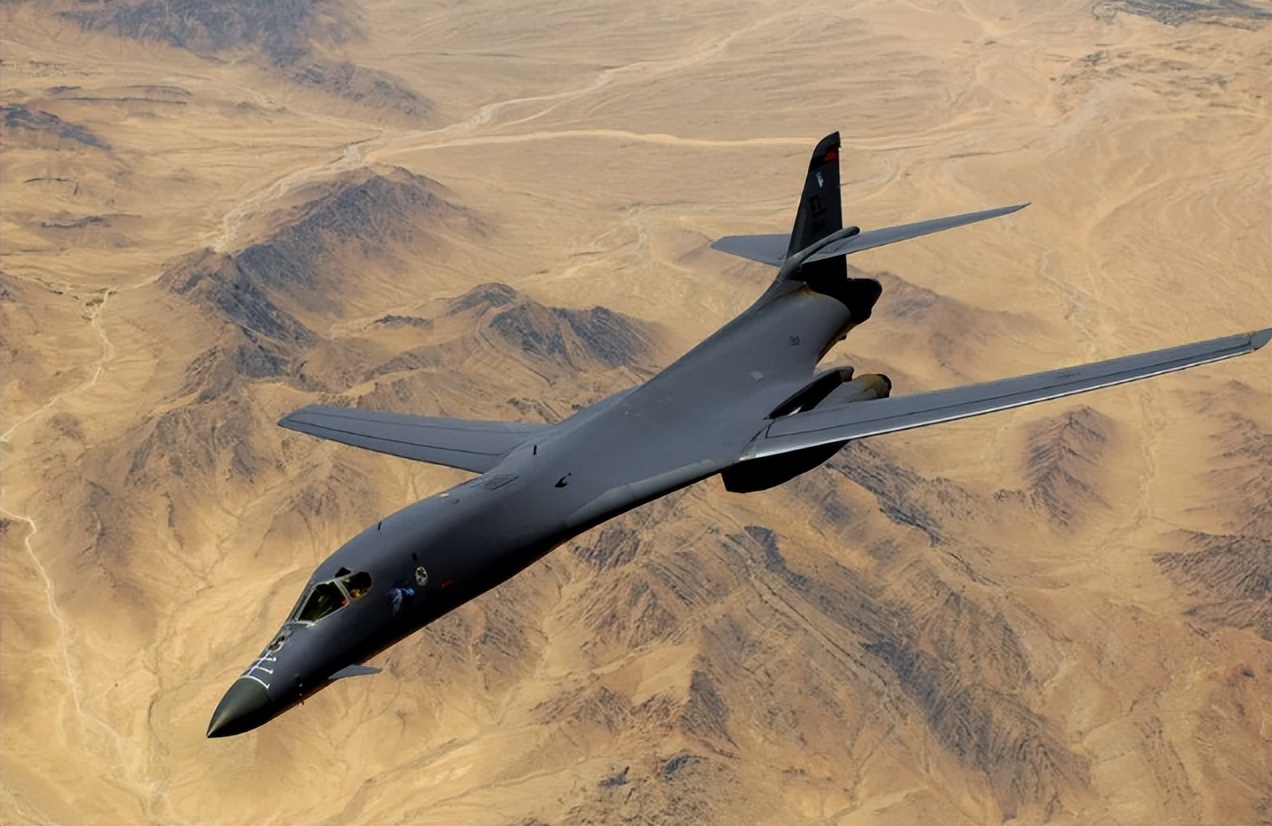 美军b-1b轰炸机到中东,印度购买b1b战略轰炸机