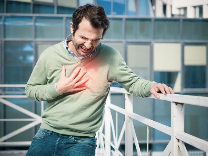 基于“阴病治阳”理论，探析针刺法治疗冠心病的作用