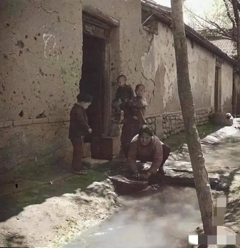 忆母恩悼念图片,戏曲民间悲曲忆母恩