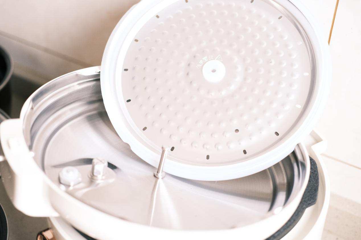 电火锅、电饭锅、电压力锅三合一，乐享多用，安本素电压力锅体验